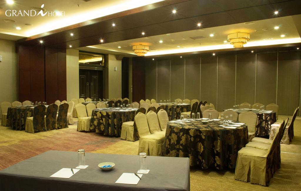 I Hotel Batam Nagoya Exterior foto