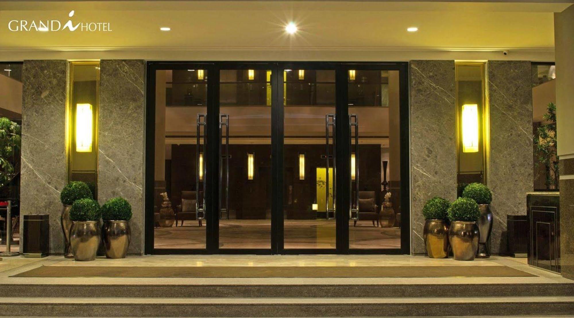 I Hotel Batam Nagoya Exterior foto