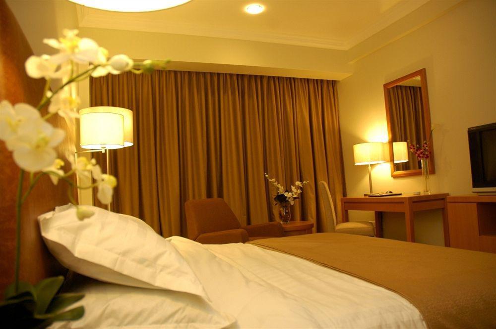 I Hotel Batam Nagoya Exterior foto