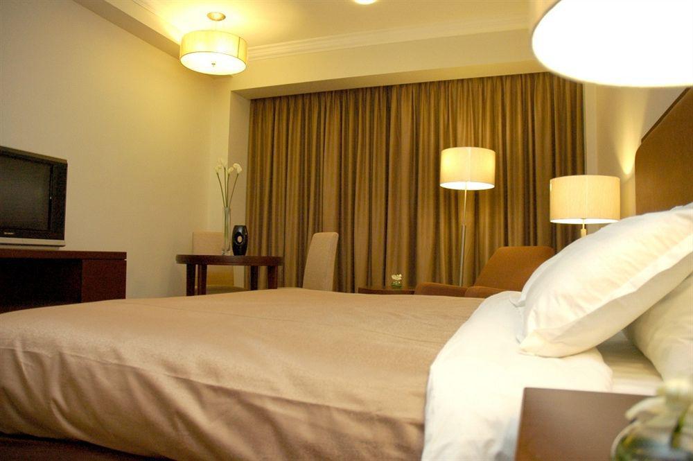 I Hotel Batam Nagoya Exterior foto